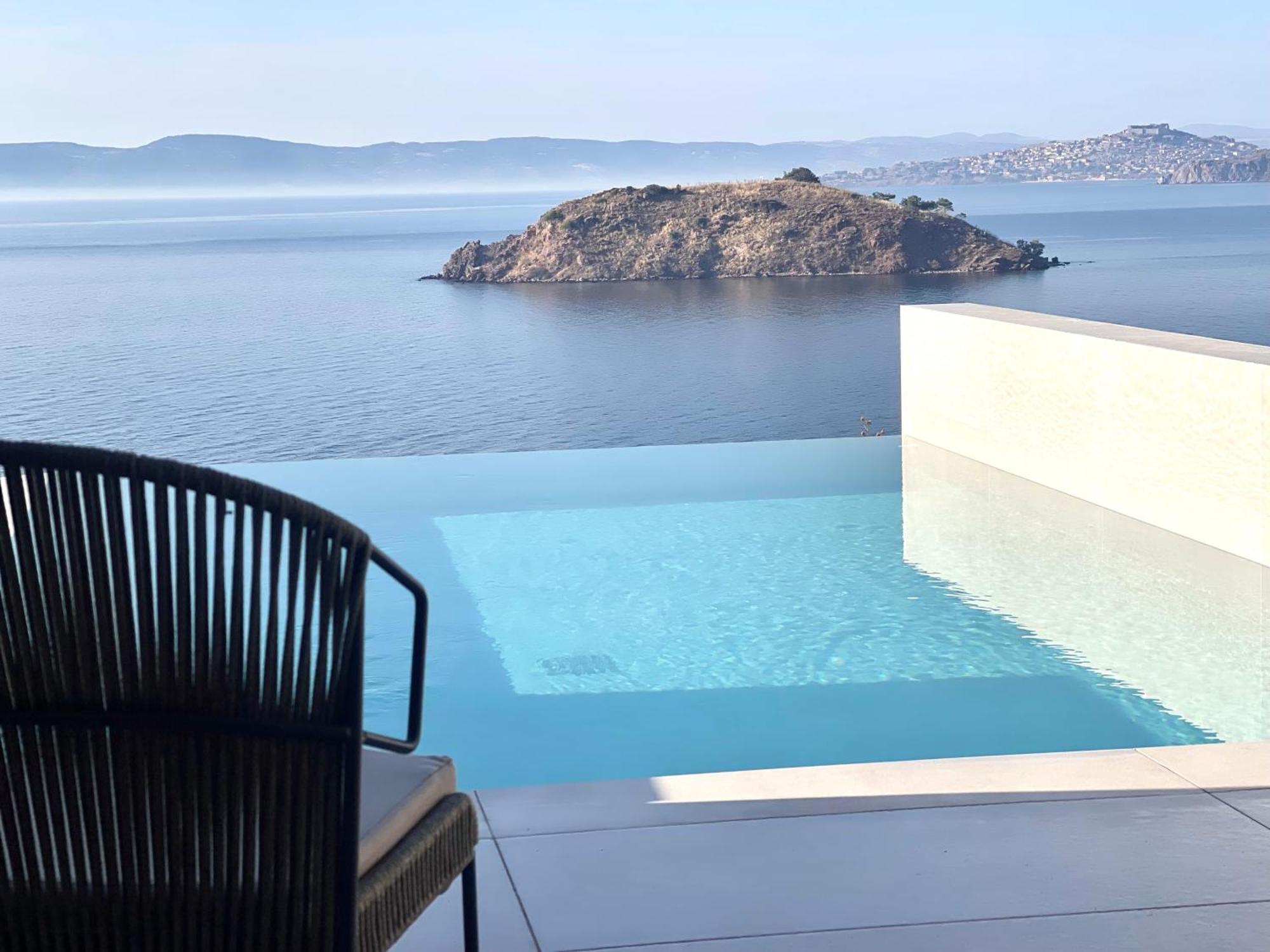 Eleia Seafront Rooms & Villas Petra  Exteriör bild