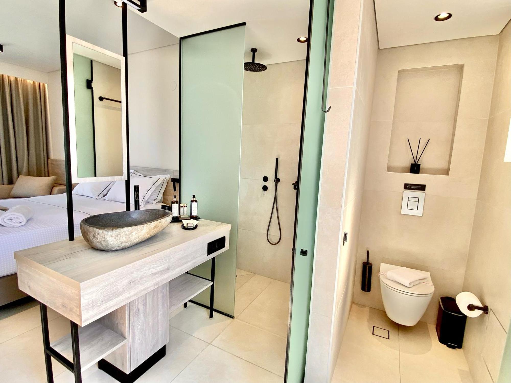 Eleia Seafront Rooms & Villas Petra  Exteriör bild