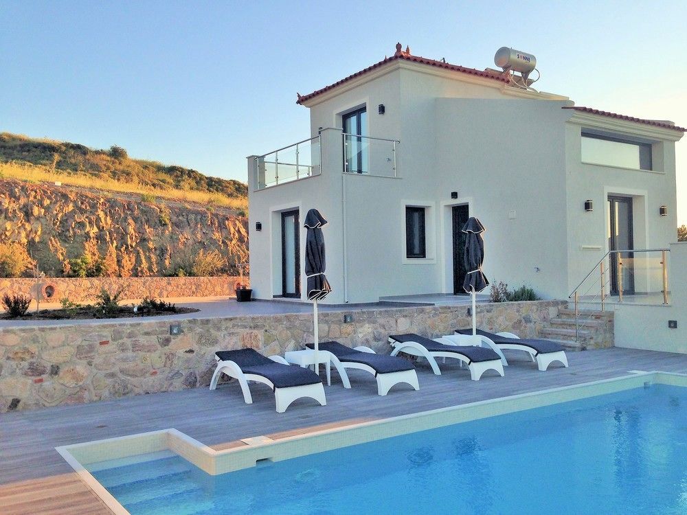 Eleia Seafront Rooms & Villas Petra  Exteriör bild