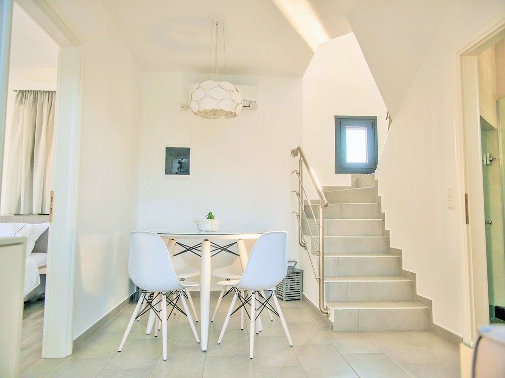 Eleia Seafront Rooms & Villas Petra  Exteriör bild
