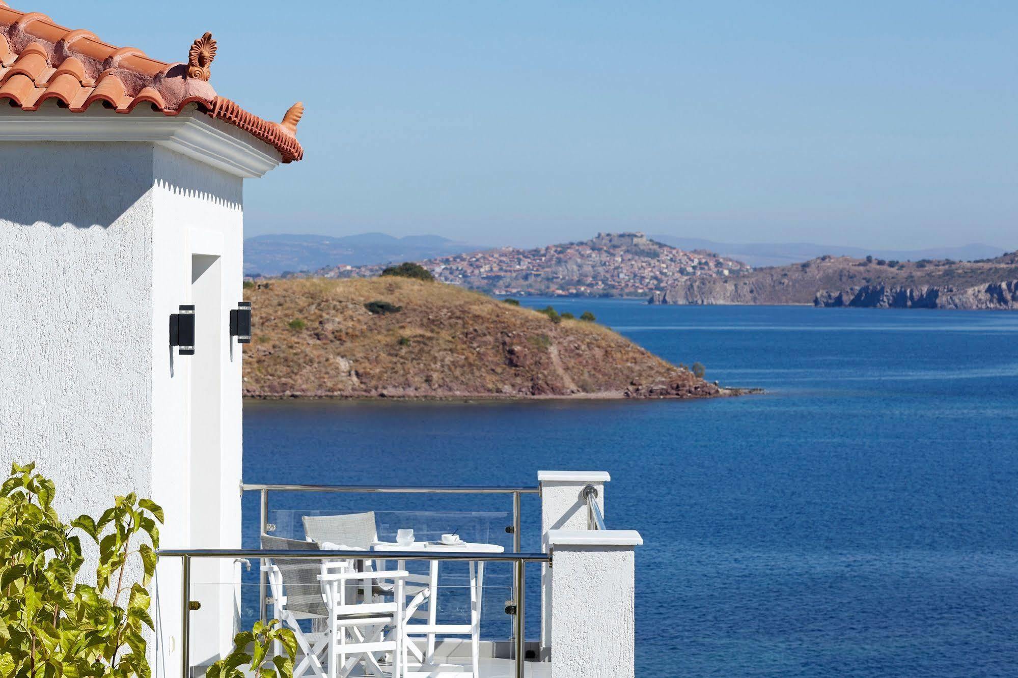 Eleia Seafront Rooms & Villas Petra  Exteriör bild
